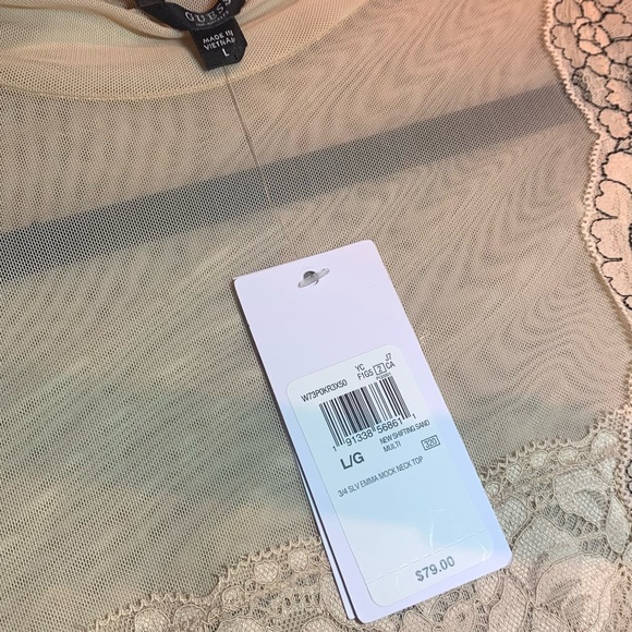 Guess - Picture 4 of 8